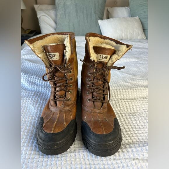 UGG Mens Butte Waterproof Leather Worchester Winter Snow Boot Size 9 - Picture 3 of 10